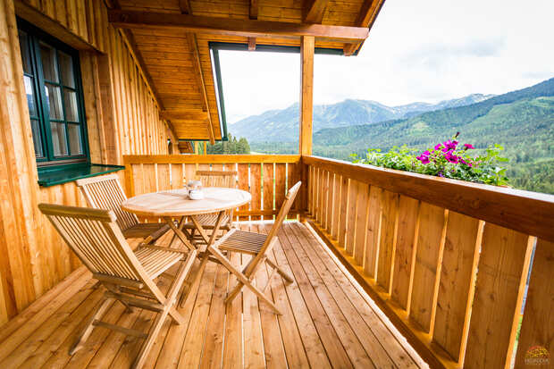 Edelraute Appartements Hohentauern Bergblick